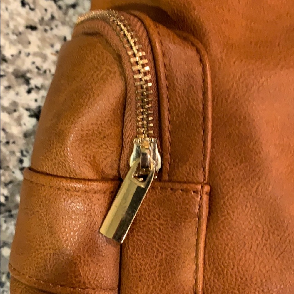 CAMEL “DRAWSTRING” BACKPACK - Picture 4 of 7